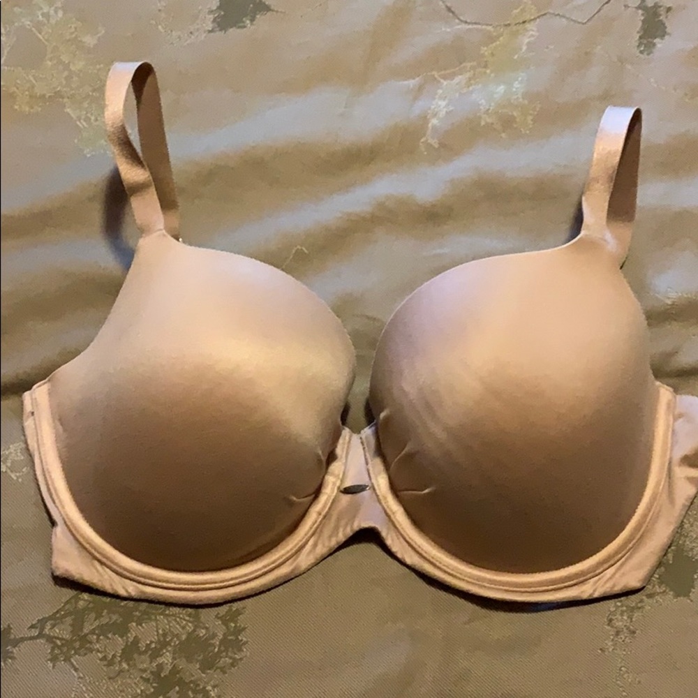 Victoria’s Secret Fabulous Bra - 34DDD